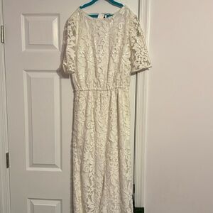 Diana Von Furstenberg white sequin jumpsuit 

Brand new with tags! Size 6